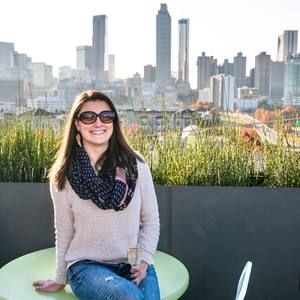 Meet your Posher, Dana